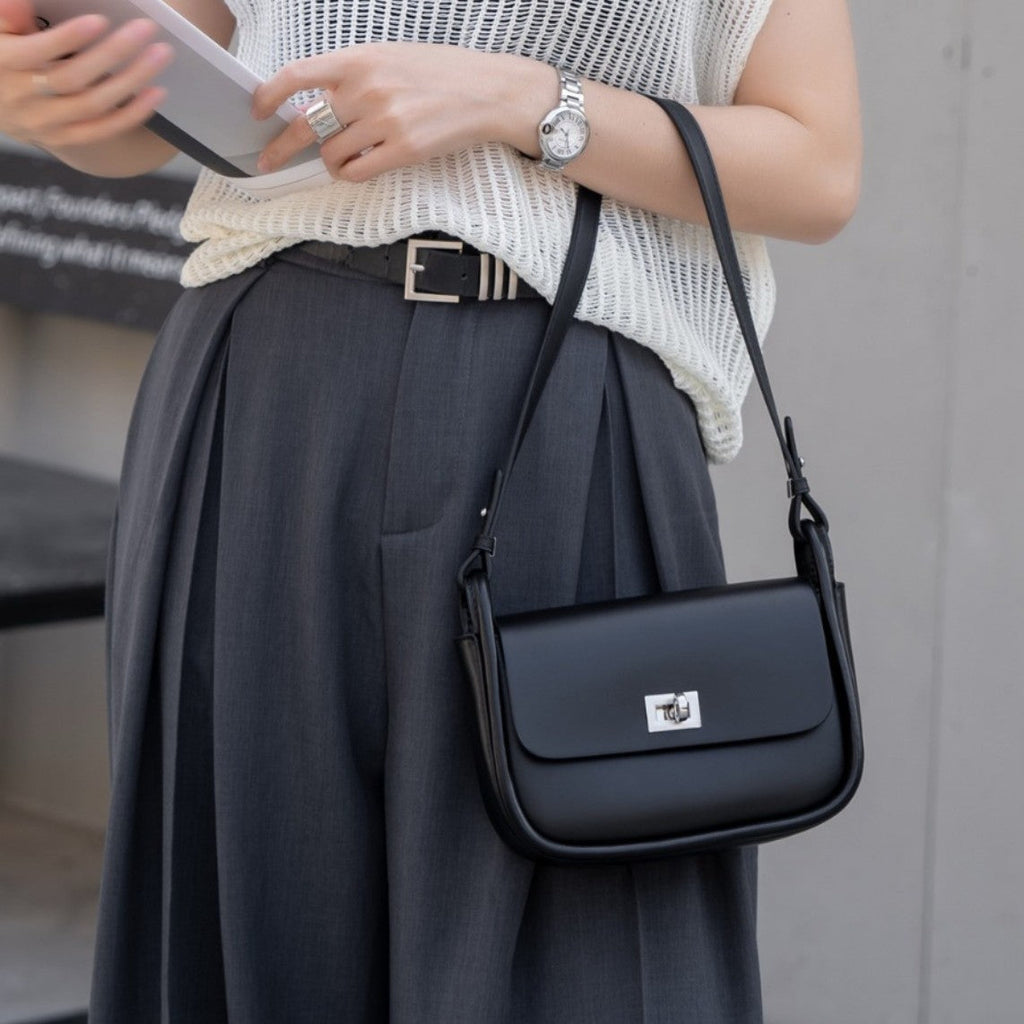 Cowhide Shoulder And Crossbody Bags As Well As Underarm Bags